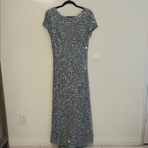 Adriana Papell NWT Elegant Silver Sequin Evening Gown